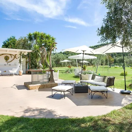 Stunning In With Jacuzzi Vakantiehuis *
